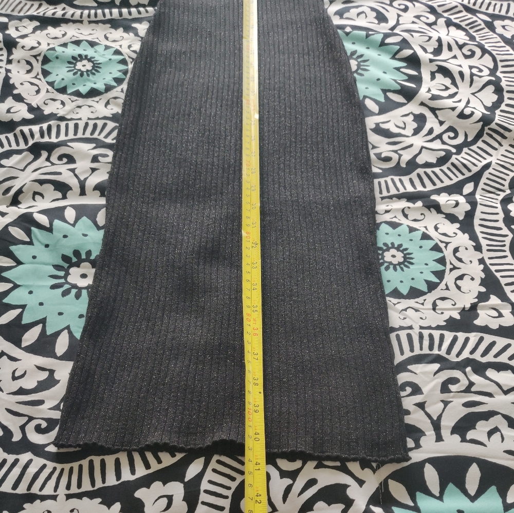 Knit dress - Picture 10 of 15